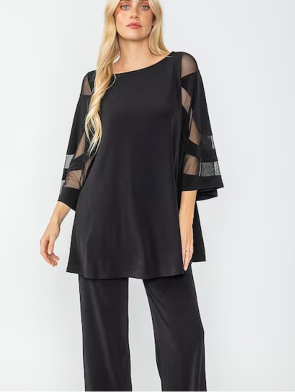IC COLLECTION BELL SLEEVE TUNIC NEW WITH TAG